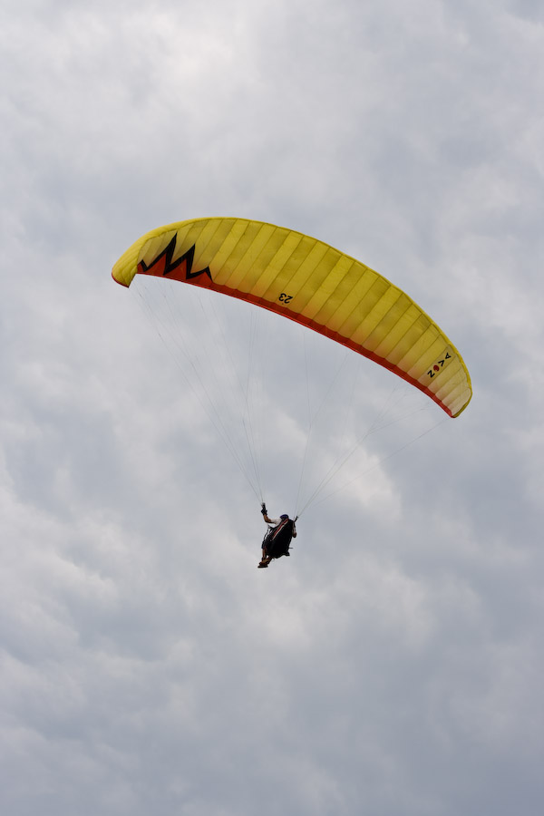 Kırantepe Sakaryada yamaç paraşütü